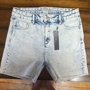 Tractr High Rise Garment Dyed Shorts